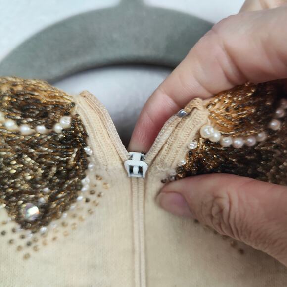 Vintage 1960s Marchessa Beaded Tank Top Womens Small 36 Cream Wool Angora FLAWED - Picture 7 of 10